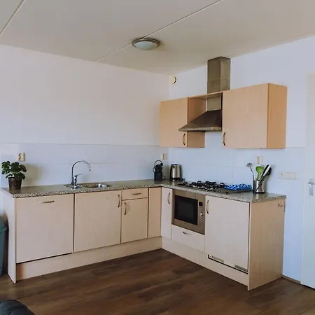 Neat In With A Dishwasher Apartment Uitgeest