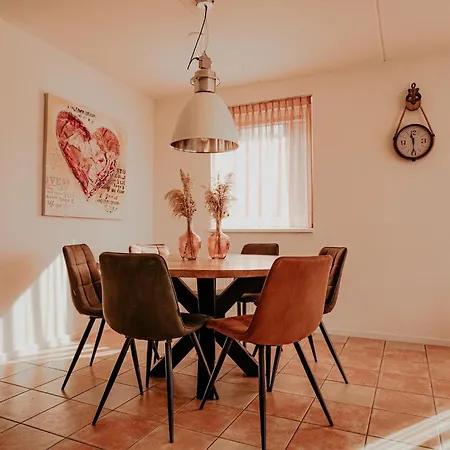 In By The Waterpark Uitgeest